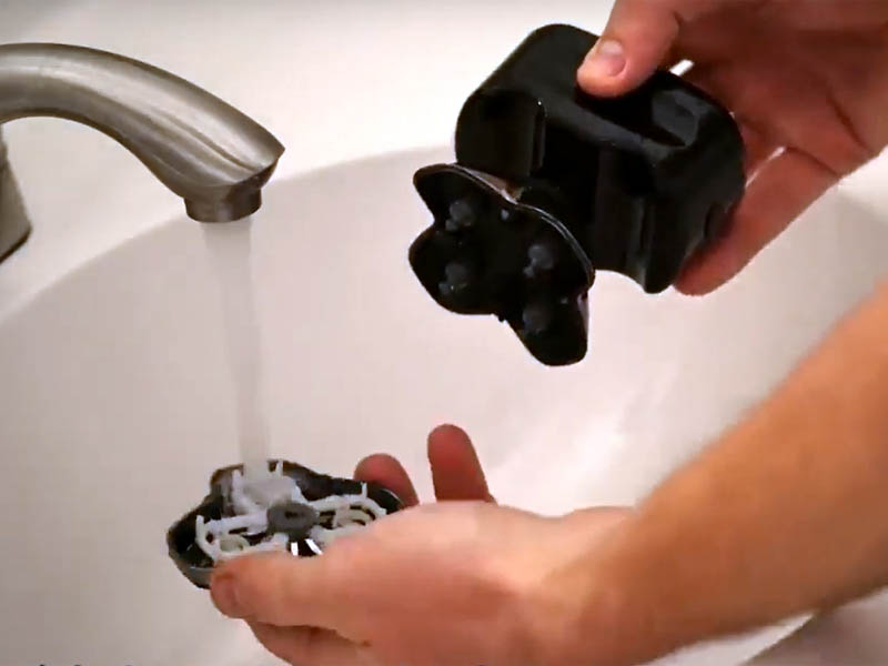 水洗い スキンヘッド専用シェーバー Skull Shaver Pitbull